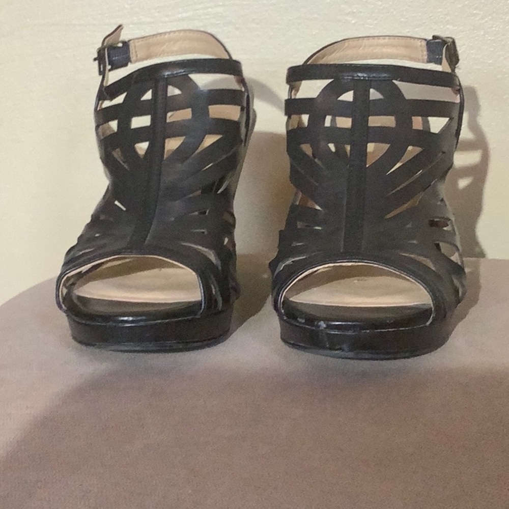 CL By Laundry Black Sandal Heels - Picture 4 of 8